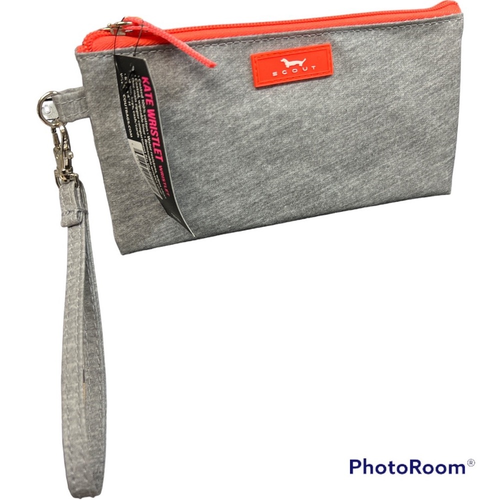 Scout “Kate”‘wristlet small zippered bag with removable wrist strap. NWT